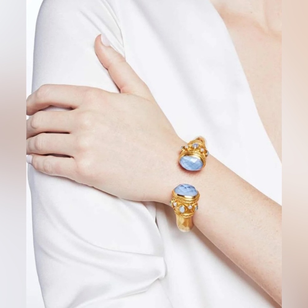 Julie Vos NWT RARE AUTHENTIC Luxury Iridescent Charcoal Blue Hinge cuff/bracelet - Picture 3 of 17